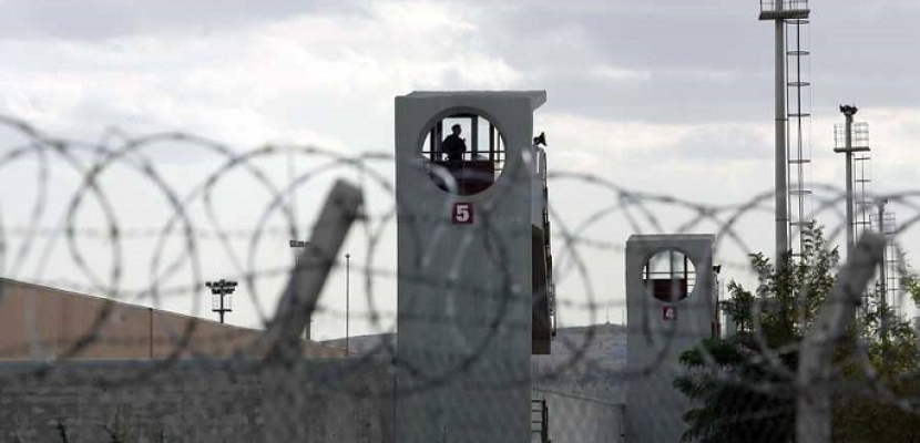 إحصائية.. انتهاكات صارخة بحق معتقلين في سجون تركيا