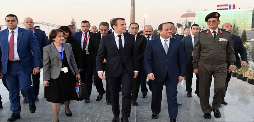 بالصور .. الرئيس السيسى يصطحب الرئيس ماكرون فى جولة بالعاصمة الإدارية الجديدة