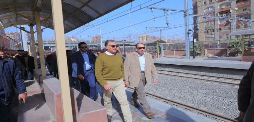 بالصور .. وزير النقل يتابع التشطيبات والأعمال النهائية لتطوير محطة المرج الجديدة