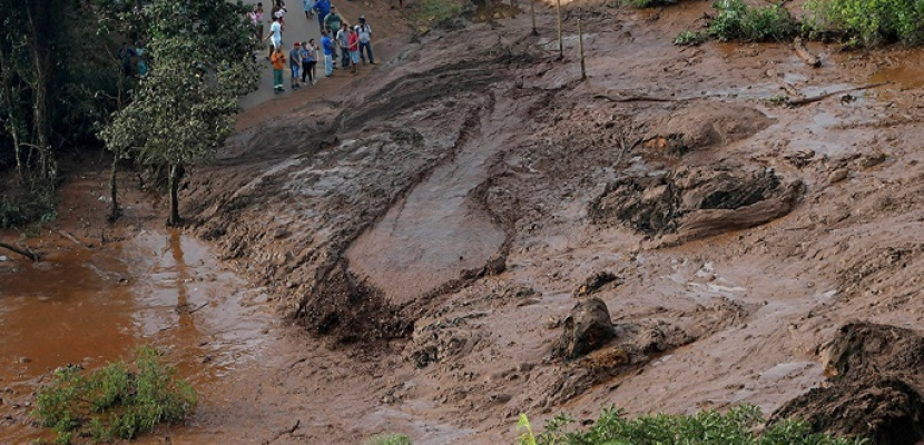 ارتفاع حصيلة انهيار سد في جنوب شرق البرازيل إلى 110 قتلى