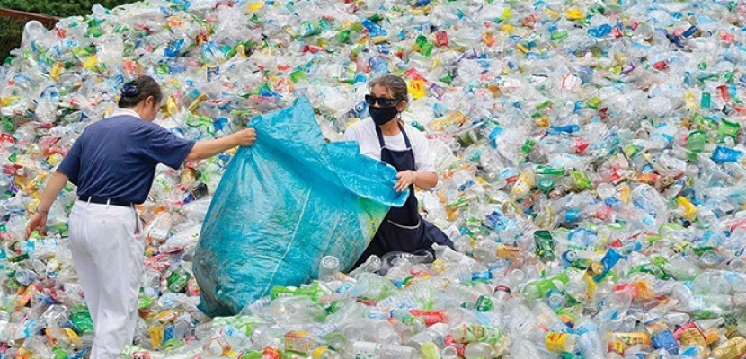 تقنية كيميائية جديدة تحوّل النفايات البلاستيكية إلى وقود نظيف
