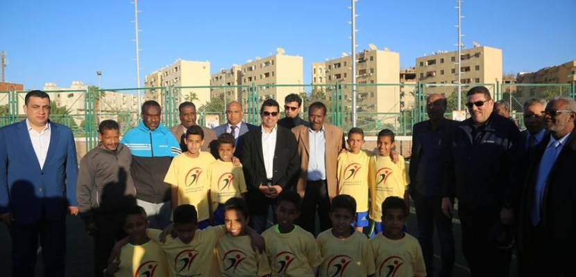 وزير الشباب والرياضة يشهد تصفيات كرة القدم بمهرجان الرياضة للجميع بأسوان