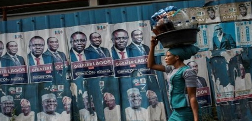إرجاء الانتخابات الرئاسية والتشريعية في نيجيريا أسبوعاً قبيل ساعات من بدء الاقتراع