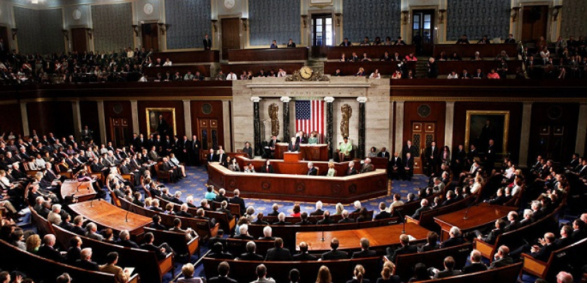 أعضاء بمجلس الشيوخ الأمريكي يبحثون مع مسؤولين سعوديين قضايا النفط