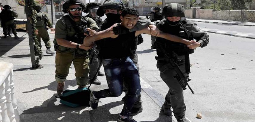 قوات الاحتلال الإسرائيلى تعتقل 38 فلسطينيًا من الضفة