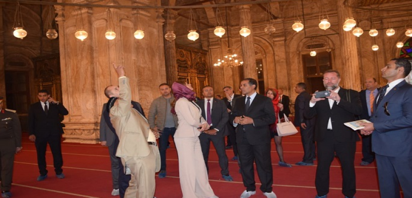 بالصور.. الرئيس البلغاري يزور عدد من الأماكن الأثرية بالقاهرة