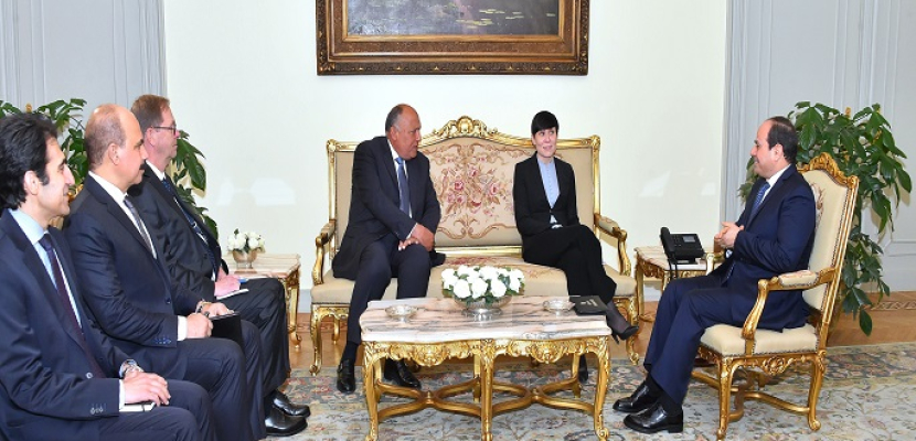 الرئيس السيسي يؤكد لوزيرة خارجية النرويج الالتزام بحل الدولتين والمبادرة العربية للسلام