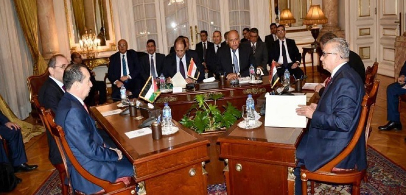 بالصور.. اجتماع سداسي لوزراء خارجية ورؤساء مخابرات مصر والأردن والعراق