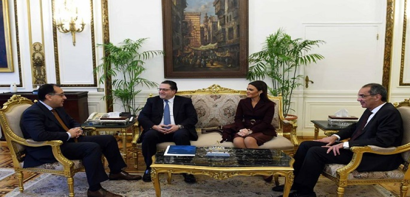 بالصور.. رئيس الوزراء يتلقى دعوة من سعد الحريرى لزيارة لبنان لعقد اللجنة العليا المشتركة