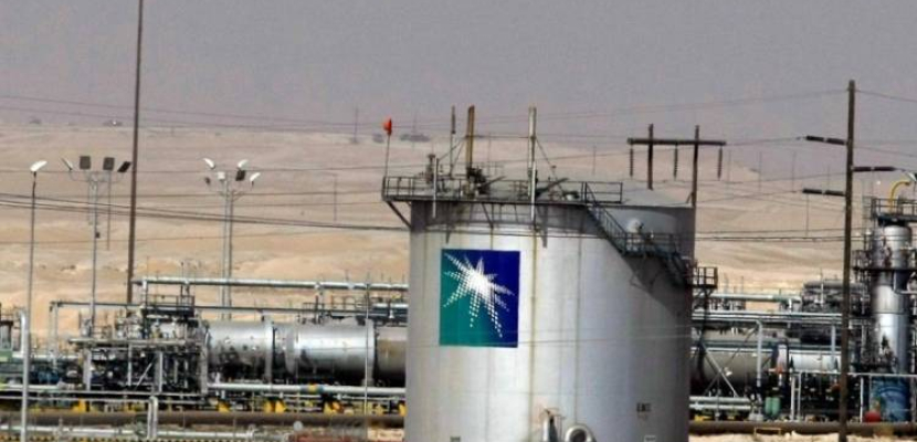 الصاندي تليجراف: السعوديون يعطون الضوء الأخضر للتعويم العملاق لشركة أرامكو