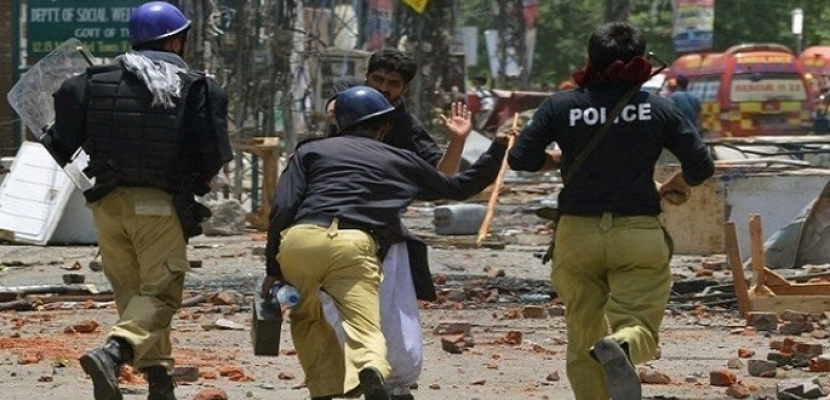 مقتل اثنين من منفذي الهجوم المسلح على فندق في باكستان