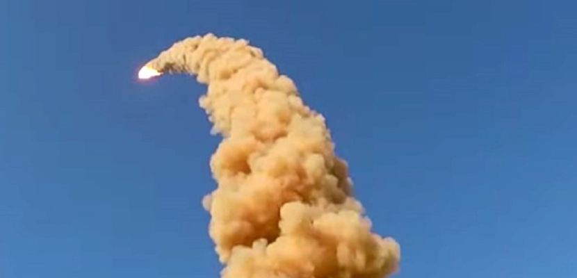 روسيا تجرى تجربة ناجحة لصاروخ دفاع جوى فى كازاخستان