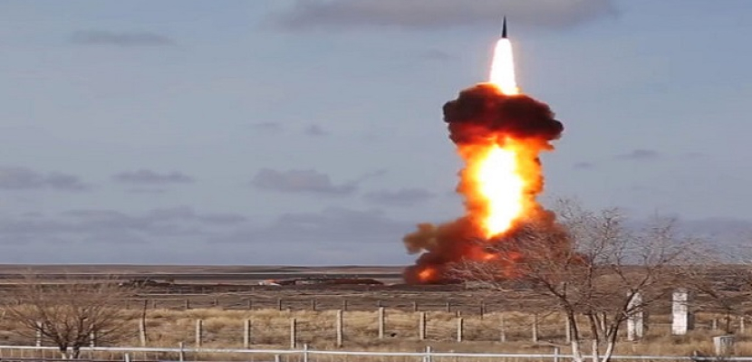الدفاع الروسية تختبر بنجاح صاروخا جديدا في كازاخستان
