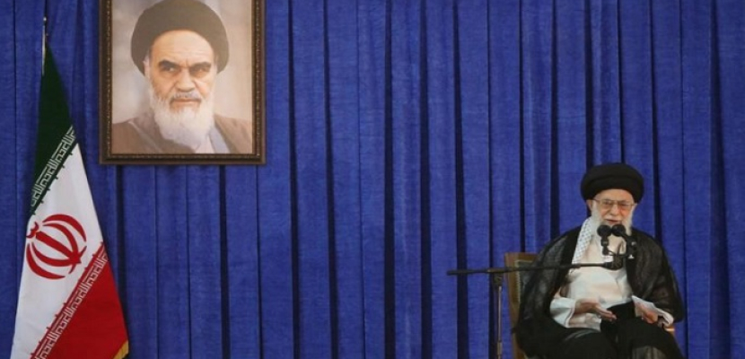خامنئي: إيران ستواصل تقليص التزاماتها بالاتفاق النووي