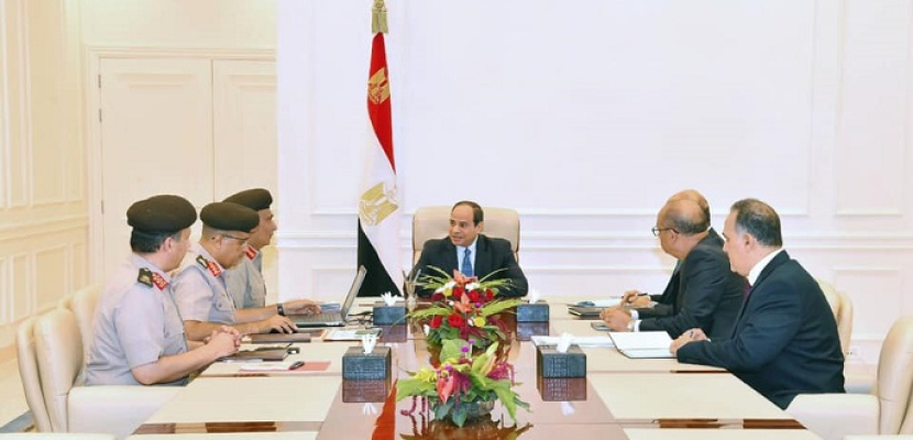 الرئيس السيسي يلتقي رئيس الهيئة الهندسية للقوات المسلحة