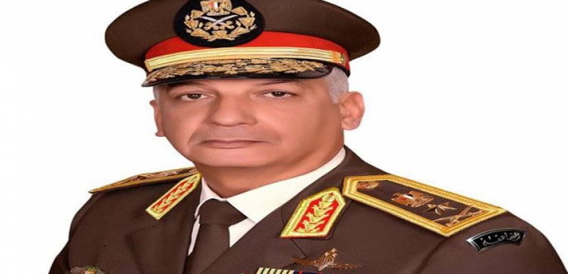 وزير الدفاع يغادر إلى باكستان لبحث تعزيز العلاقات العسكرية