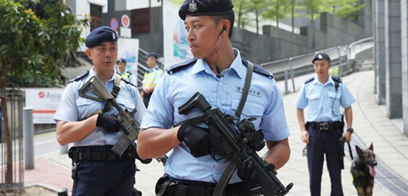 شرطة هونج كونج تصادر متفجرات عشية احتجاجات ضد قانون مثير للجدل