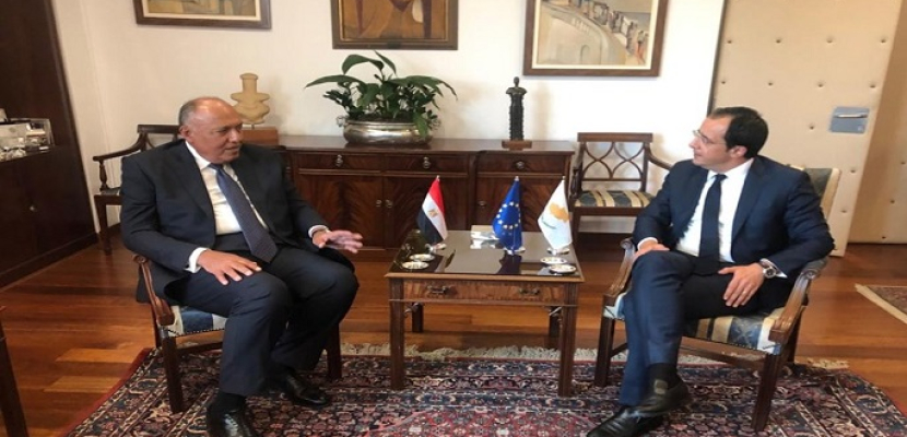 وزير الخارجية ونظيره القبرصي يبحثان في نيقوسيا التعاون الثنائي والقضايا الاقليمية والدولية