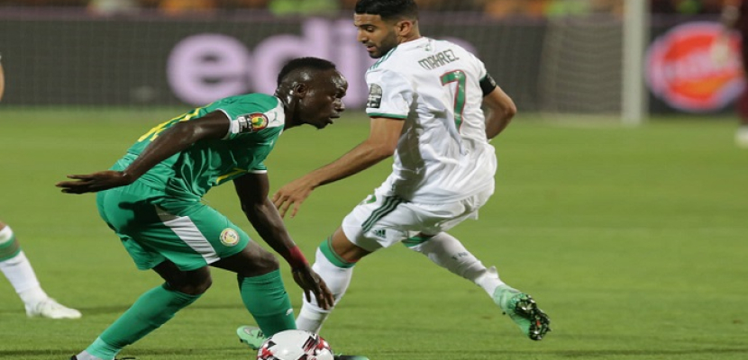 الجزائر تتوج بكأس أمم أفريقيا للمرة الثانية في تاريخها على حساب السنغال بالقاهرة