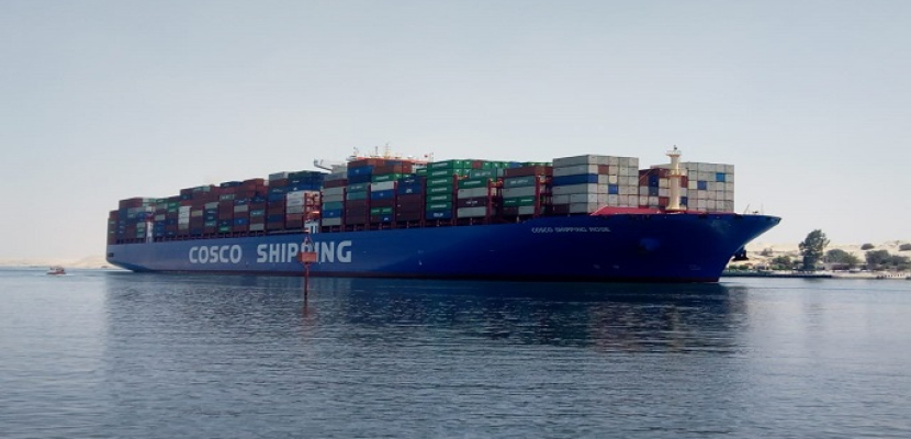 بالصور.. مميش: قناة السويس تحقق رقما قياسيا جديدا بعبور 81 سفينة بحمولة 6.1 مليون طن