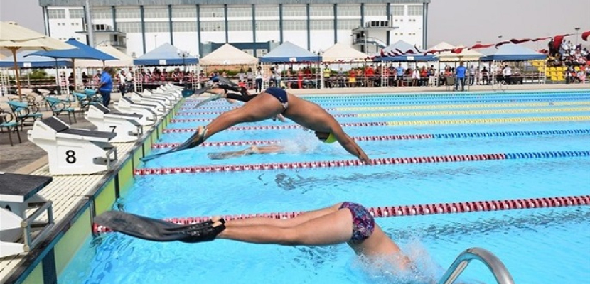 بطولة كأس مصر للسباحة بالزعانف تواصل منافساتها في سموحة