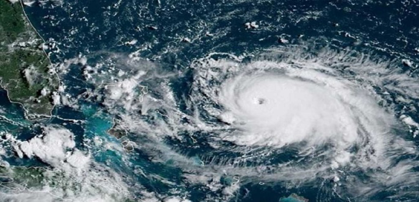 الإعصار “فيونا” يقترب من الساحل الشرقي لكندا