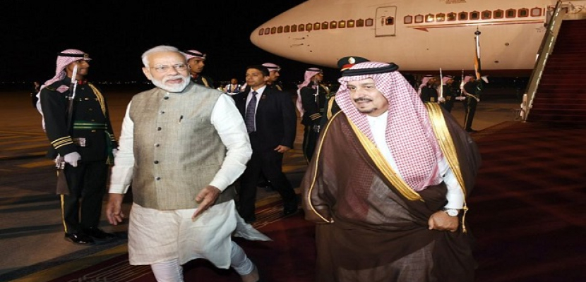 عكاظ : السعودية والهند ثقل سياسي واقتصادي