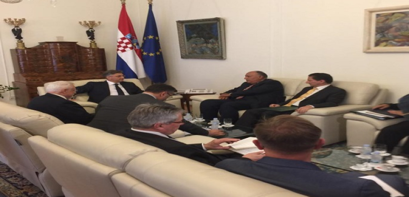 بالصور.. شكري يلتقي رئيس الوزراء الكرواتي خلال زيارته للعاصمة زغرب