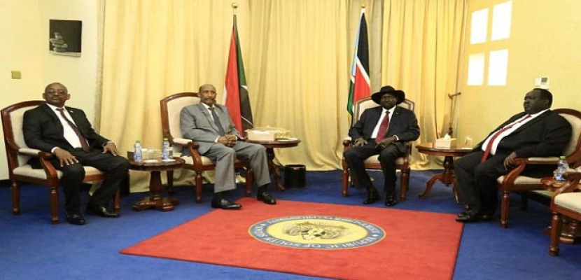 البرهان و سلفاكير يبحثان في جوبا سبل إنجاح مفاوضات السلام السودانية
