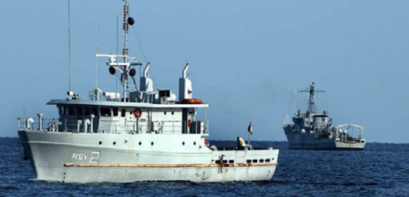 القوات البحرية تنجح فى إنقاذ طاقم إحدى الطائرات الهليكوبتر المفقودة بالبحر المتوسط