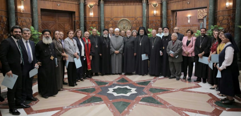 شيخ الأزهر يستقبل اللجنة التنفيذية لمجلس كنائس مصر