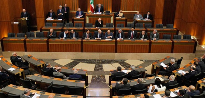 البرلمان اللبناني يفشل للمرة الثامنة في انتخاب رئيس البلاد