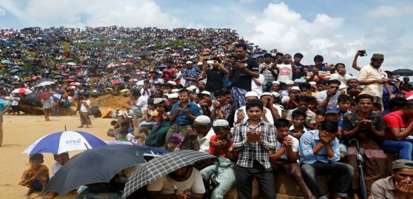 خفر سواحل بنجلاديش ينقذ 122 من الروهينجا من الغرق