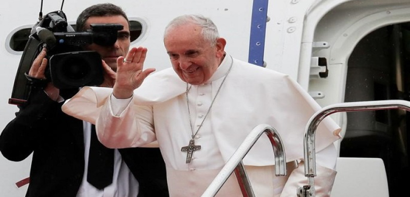 البابا فرنسيس يغادر اليابان بعد زيارة ركزت على مناهضة الاستخدام النووي