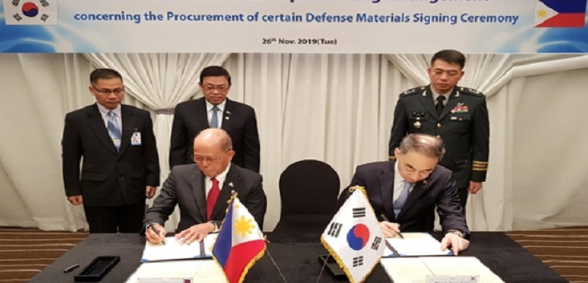كوريا الجنوبية توقع اتفاقية تعاون مع الفلبين وسنغافورة في الصناعات الدفاعية