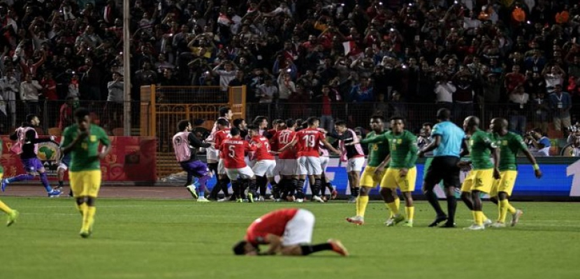 مصر تتأهل للأولمبياد وتبلغ نهائي إفريقيا بفوزها على جنوب إفريقيا  بثلاثية نظيفة