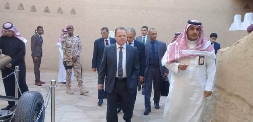 بالصور.. النائب العام يزور نظيره السعودي ويتفقد السجون بالرياض