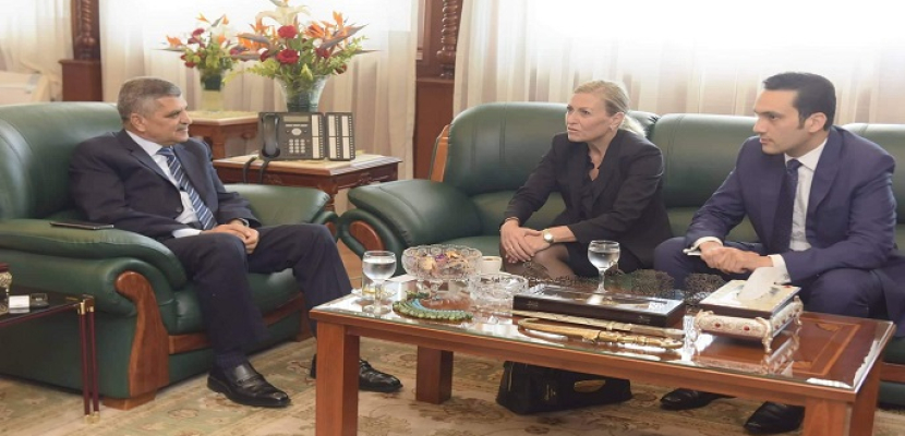 رئيس هيئة قناة السويس يبحث مع سفيرة النرويج بالقاهرة سبل التعاون المشترك
