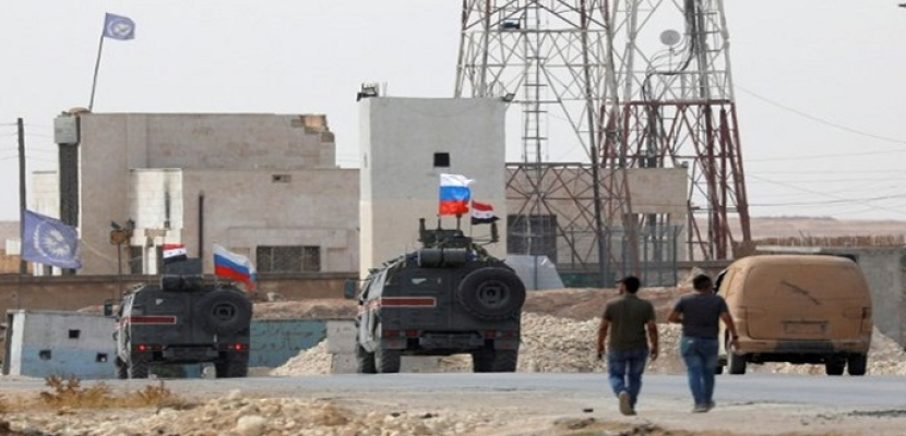 القوات الروسية تدخل مدينة الرقة في سوريا للمرة الأولى