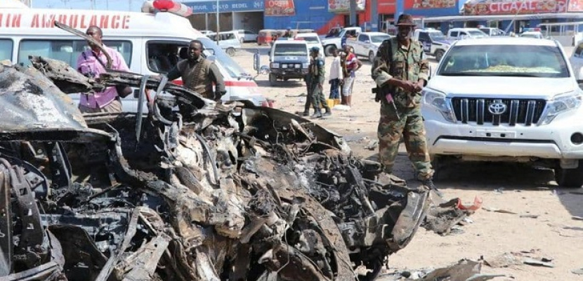 مقتل 6 في انفجار قنبلة في حافلة بالصومال