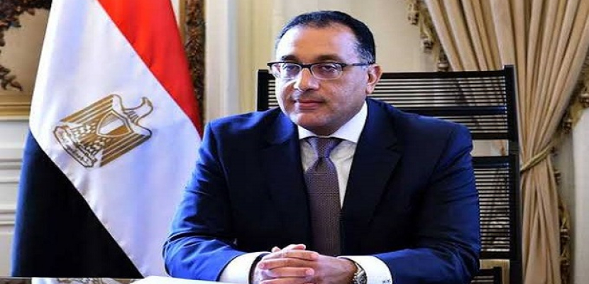 رئيس الوزراء يلتقي وفد مجلس أمناء الجامعة الأمريكية بالقاهرة