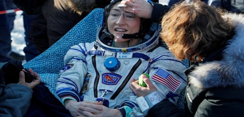 رائدة الفضاء الأمريكية كريستينا كوك تعود للأرض بعد مهمة قياسية