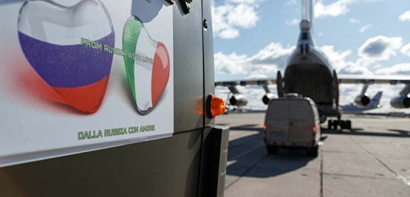 طائرة روسية ثانية تحمل متخصصين ومساعدات تصل الى إيطاليا لمكافحة فيروس كورونا