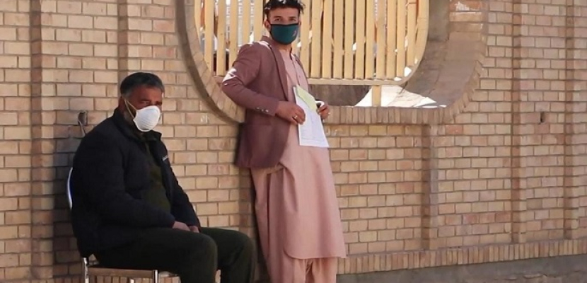 أفغانستان: ارتفاع الإصابات المؤكدة بفيروس كورونا إلى ٩٩٩٨ حالة