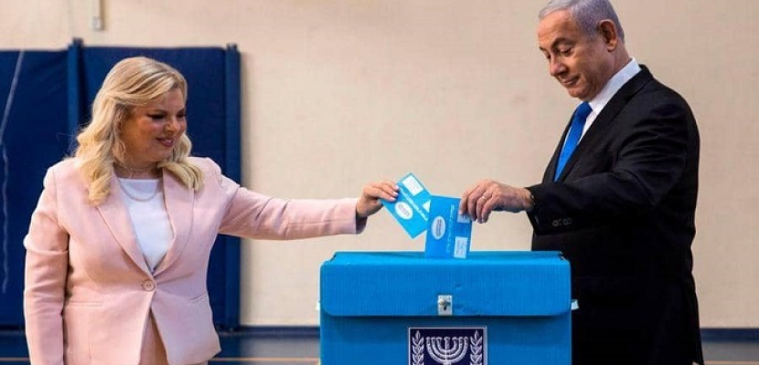 وسط توقعات بالخروج بنتيجة غير حاسمة … إسرائيل تشهد اليوم ثالث انتخابات تشريعية خلال عام