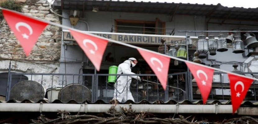 ارتفاع وفيات كورونا في تركيا إلى 2491 وتسجيل 3116 إصابة جديدة