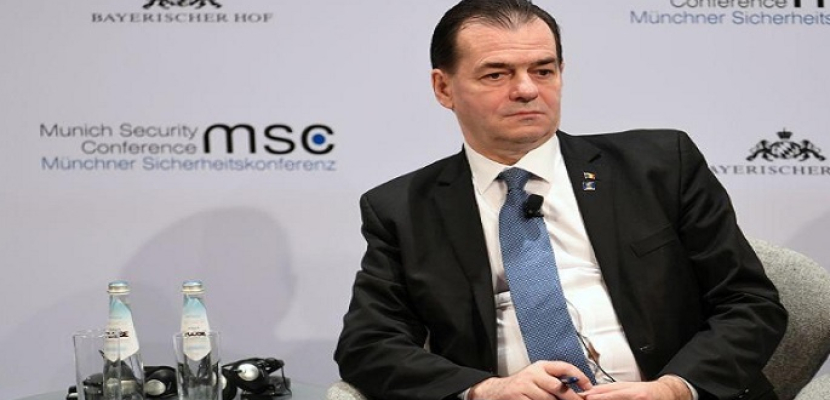 رئيس وزراء رومانيا يظهر دون كمامة ويدفع غرامة قدرها نحو 700 دولار