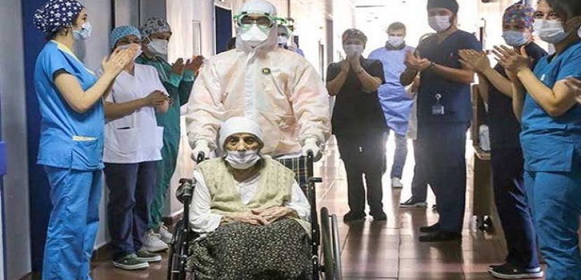 إيرانية تبلغ من العمر 107 أعوام تتعافى من فيروس كورونا