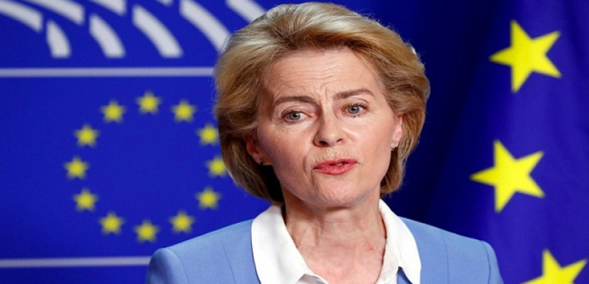 رئيسة المفوضية الأوروبية : سنستهدف نقطة ضعف روسيا إذا غزت أوكرانيا