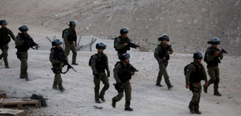 قوات الاحتلال تقتحم بلدة “اليامون” بجنين ويعتقل شابين من رام الله